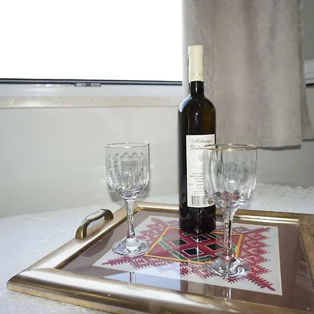 Studio Kantule Apartment *