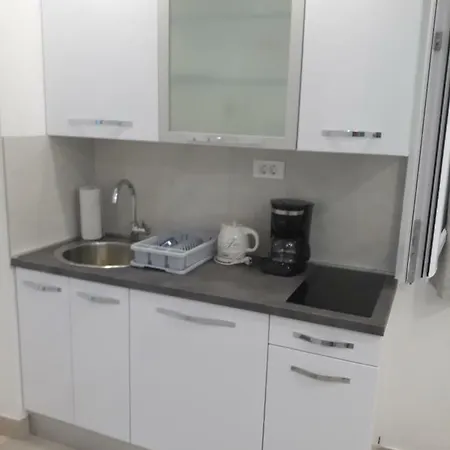 Studio Kantule Apartment *